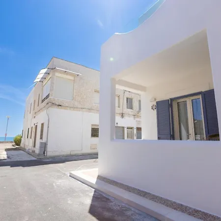 L' Angolo Di Dora بيت للعطل *