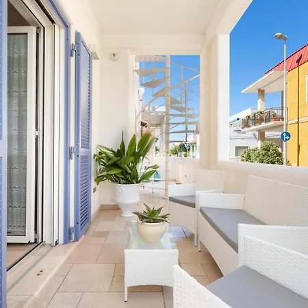 بيت للعطل L' Angolo Di Dora *