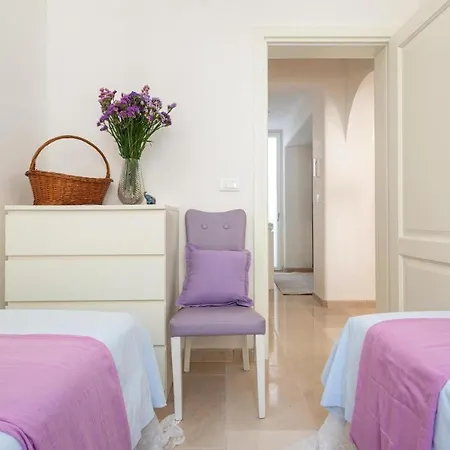 L' Angolo Di Dora